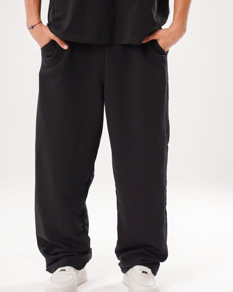 Wide-Leg Sweatpant — Black